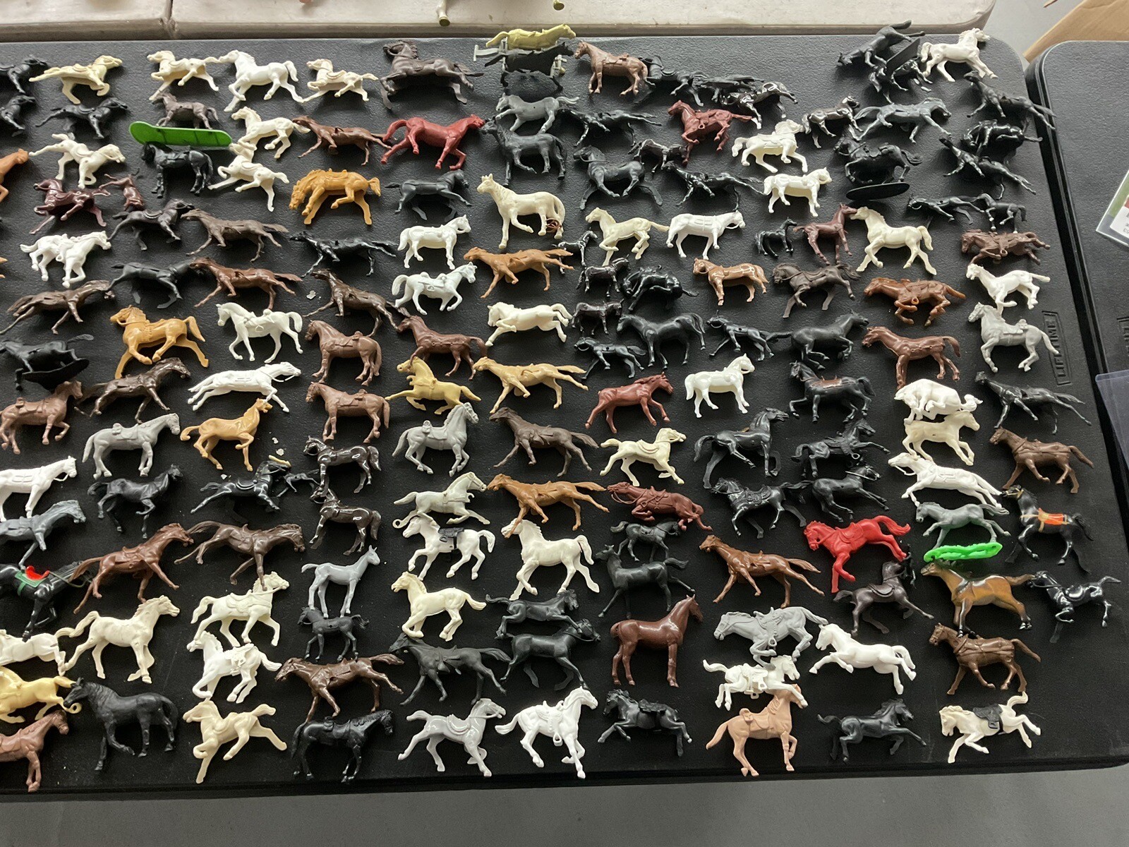 Large Lot Of 350 Vintage Marx Mpc China And More Toy Plastic Horses eBay
