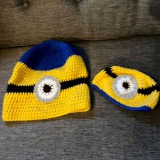 Minions Crotchet Adult and Child Matching Beanies