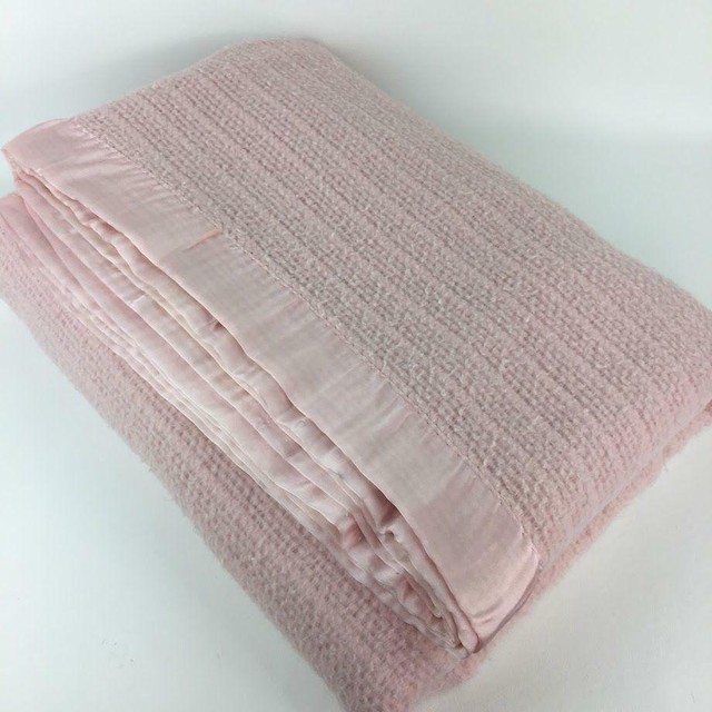 Vintage Waffle Weave Satin Trim Blue White Esmond Blanket ...