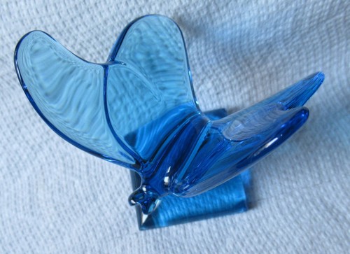 Baccarat Bright Blue Crystal Butterfly Pedestal Figurine - Picture 2 of 9
