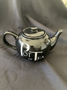 Teapot Glazed The Old Pottery Company Black  - Pot Of Tea - Tea For One 1 Cup