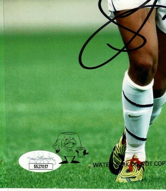 SYDNEY LEROUX SIGNED 8x10 - U.S.A. WORLD CUP SOCCER Angel City FC