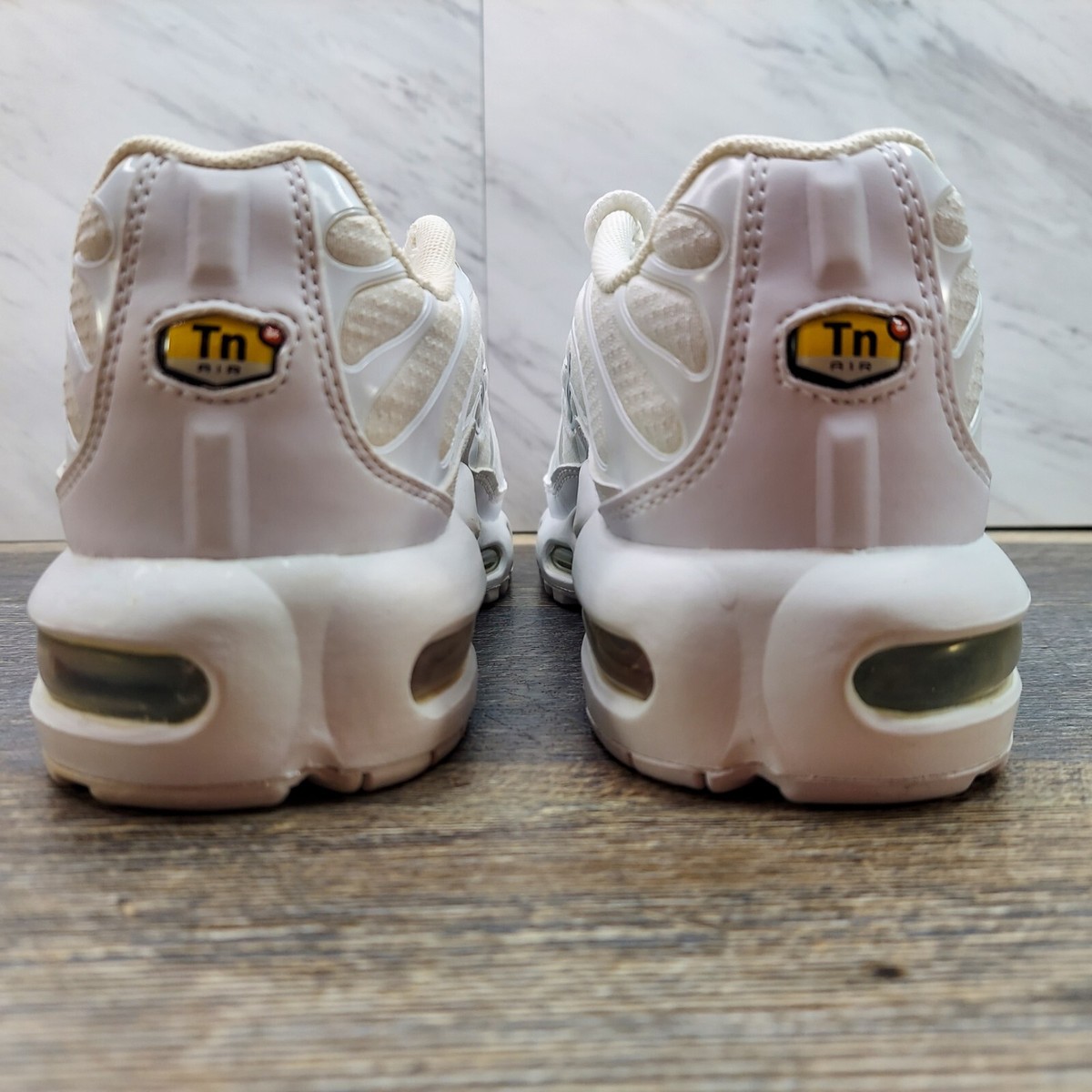 Nike Air Max Plus GS Shoes Triple White CW7044-100 Women's