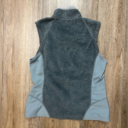 Chaleco Regulador Vintage Patagonia R2 Polar Mujer Mediano Polartec Cremallera Frontal Gris - Imagen 8 de 9
