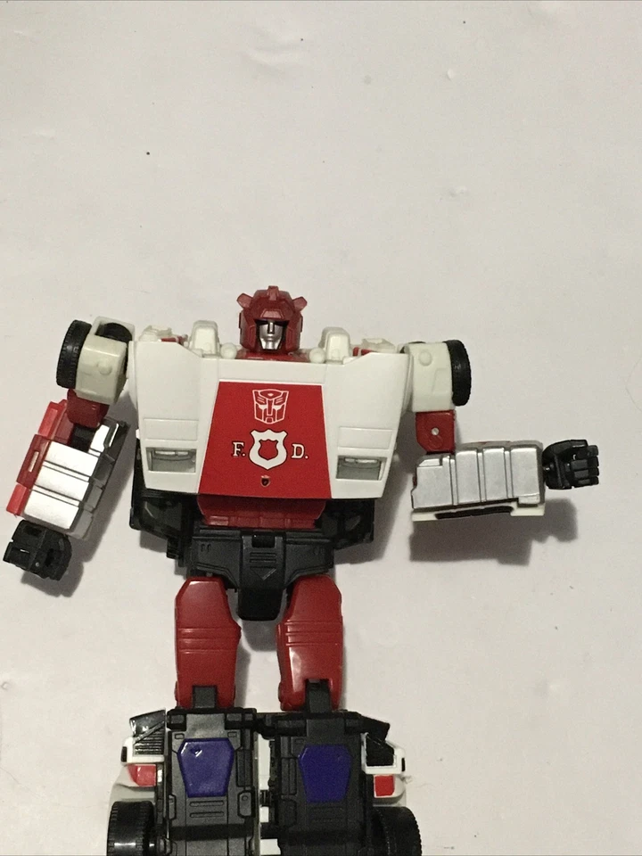 Takara Transformers Obra Maestra Mp-14 Alerta Roja Auténtico Foto 2 de 4