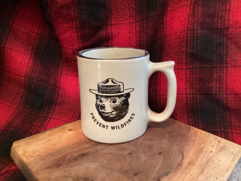 FILSON RED WING STONEWARE MUG-SMOKEY THE BEAR-PREVENT WILDFIRES-MADE IN USA!