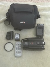 Canon VIXIA HF S10 A Full HD 1080p AVCHD 32GB Camcorder With Bag And Extras