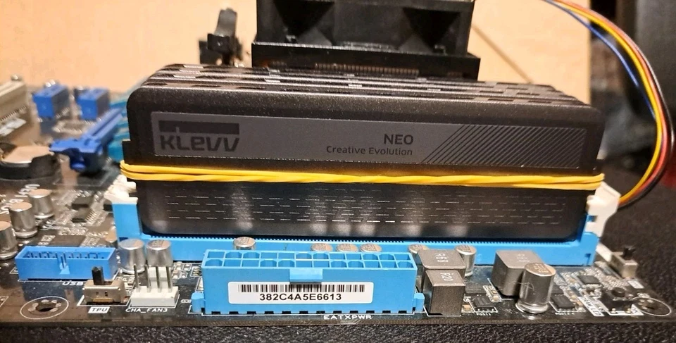 PC BUNDLE ASUS M5A99X EVO R2.0, FX-8120 CPU, 16GB DDR3 RAM, 256GB SSD, GTX 650Ti - Bild 4 von 4