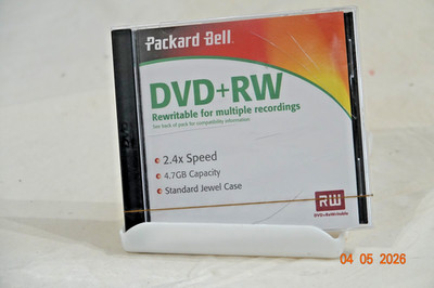 Packard Bell DVD+RW, unbenutzt in original versiegelter Verpackung.
