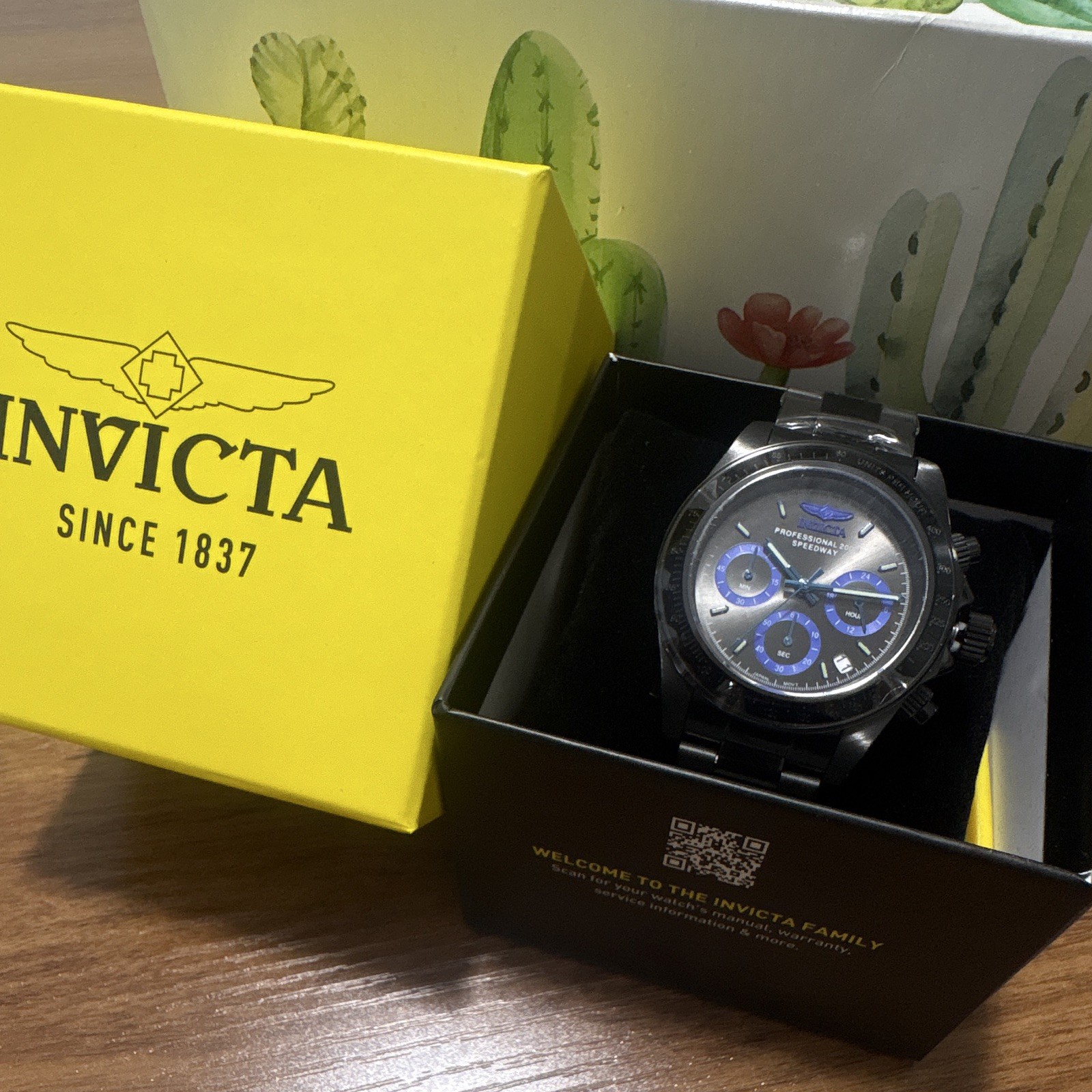 Наручные часы Invicta Speedway Men's Quartz