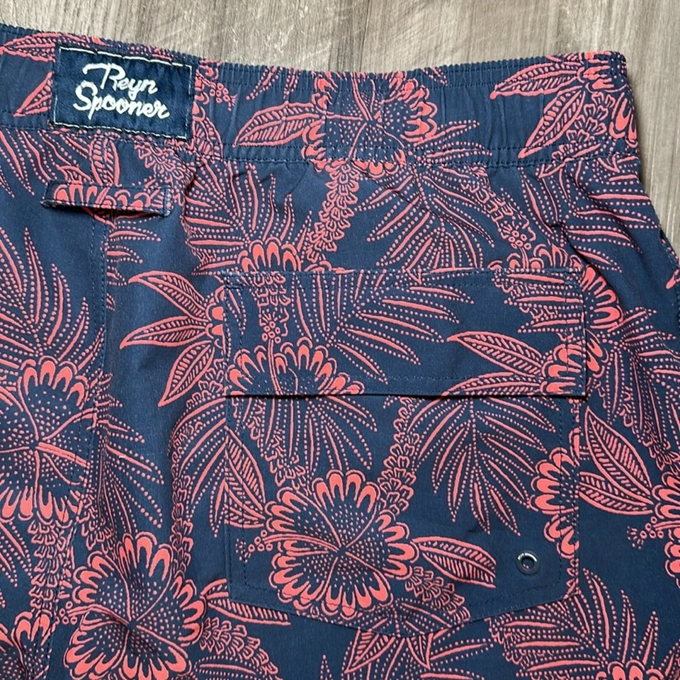 Reyn Spooner Таити гавайский цветочный бамбук древесный уголь плавки - XL - Изображение 3 из 4