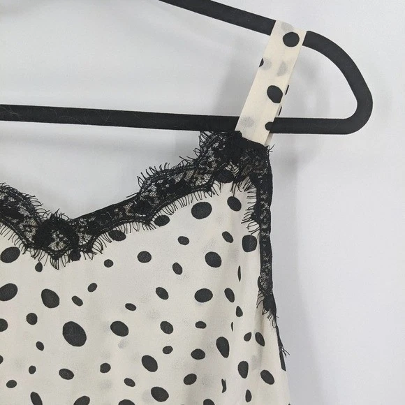 NUEVO CON ETIQUETAS BAR III Camiseta sin mangas para mujer 1X blanca negra lunares encaje ribete cami Foto 2 de 4