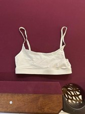 Fabletics Set Iridescent Pearlescent Ivory XX...