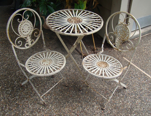 Vintage Rustic Ornate Metal Childs Folding Chairs Bistro Tea Table Set 30s 40s