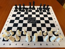 New 10 x 10 Blackhole Chess Strategy Board Ga...