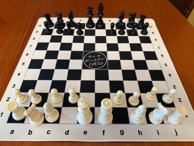 New 10 x 10 Blackhole Chess Strategy Board Game - Custom Design - Fast Free Ship