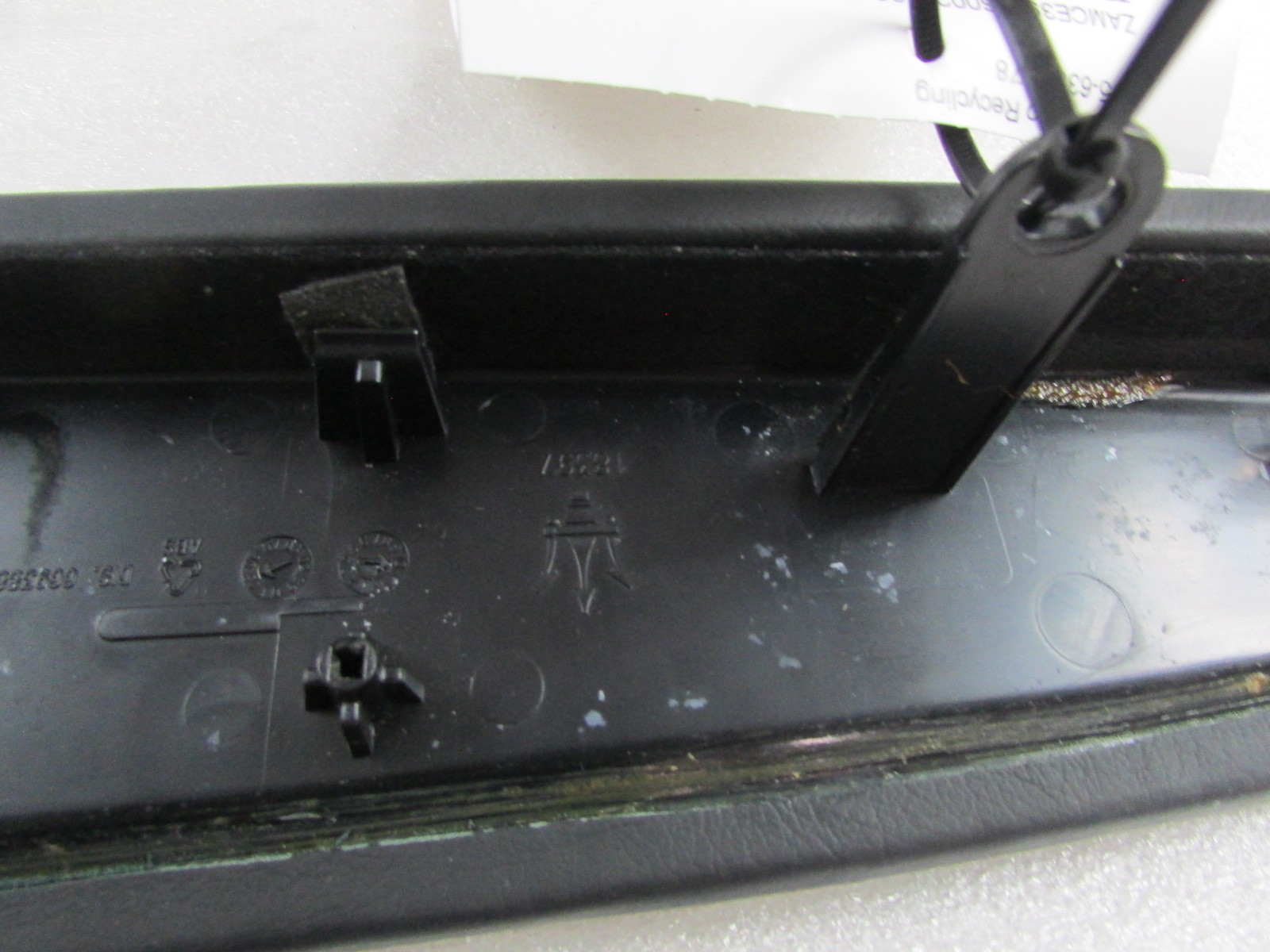 Maserati Quattroporte, RH, Right Arm Rest Door Trim, Black, Used