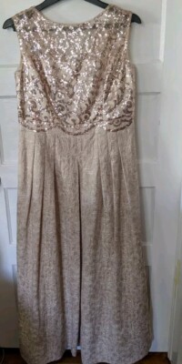 Gold Designer Evening Dress With Sequin Bodice, Has Pockets Size 14, Kay  Unger | eBay
