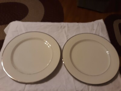 LOT OF 2 ROYAL HANDAN PORCELAIN EMPEROR PLATINUM 10 1/2'' DINNER PLATE