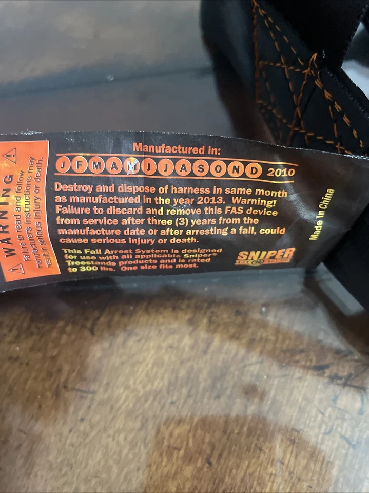 SNIPER TREE STAND HUNTING SAFETY HARNESS ADJUSTABLE 300# STRAP FALL ARREST LOT 2 - Image 4 of 4