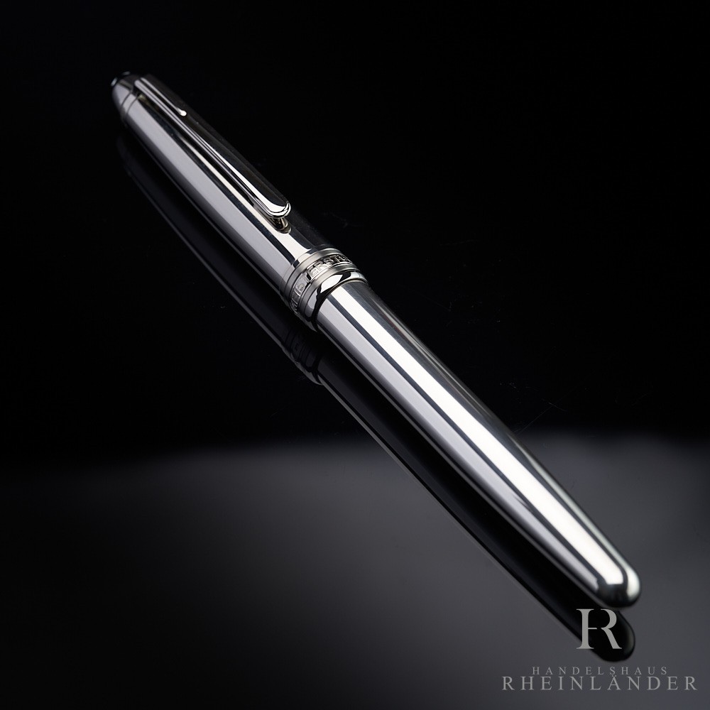 Montblanc Solitaire Stainless Steel No 144 Fountain Pen ID 23144