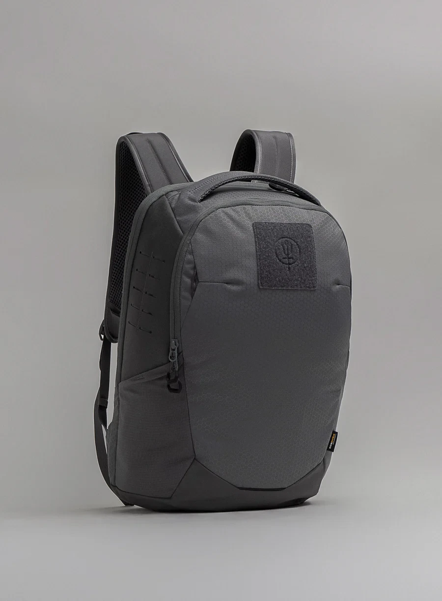 BRAND NEW | THRUDARK PHANTOM 25L EVERYDAY BACKPACK IN ANTIMONY GREY | RRP £130
Opens in a new window