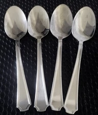 Carleigh International Glossy Stainless Flatware Spoons Teaspoons H158 Lot of 4