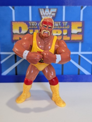 Hulk Hogan 2 figure sold