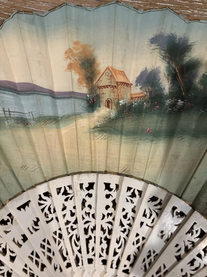 Vintage / Antique Casa de Diego Wedding Fan | A Del Sol 12 - Madrid - Image 3 of 4