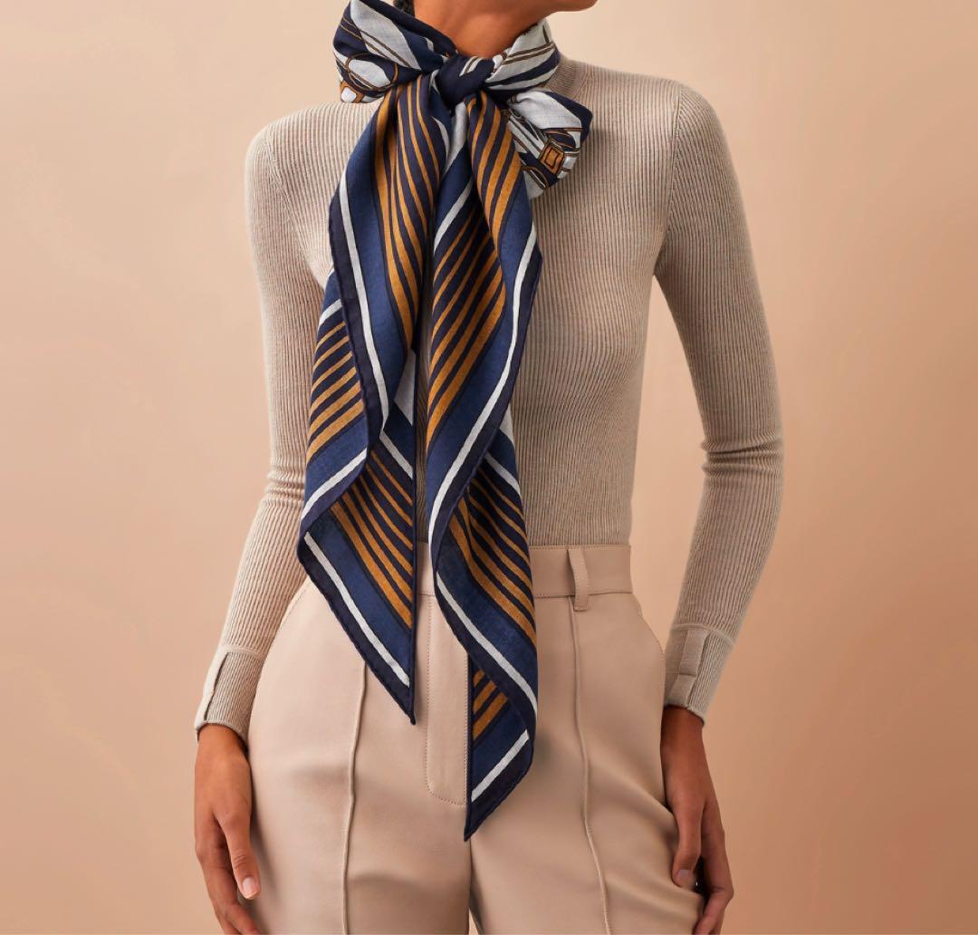 Hermes Triangle Geant Ex-Libris Cashmere Silk Scarf Navy Hermes Triangle Geant Ex-Libris Cashmere Silk Scarf Navy