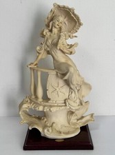 Large Giuseppe Armani Figurine