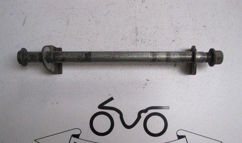 Suzuki RF 600 R GN76B Hinterradachse Hinterachse Achse Steckachse hinten 93-98