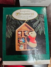 1995 Hallmark Collectors Club Keepsake Ornament Collecting Memories Vintage