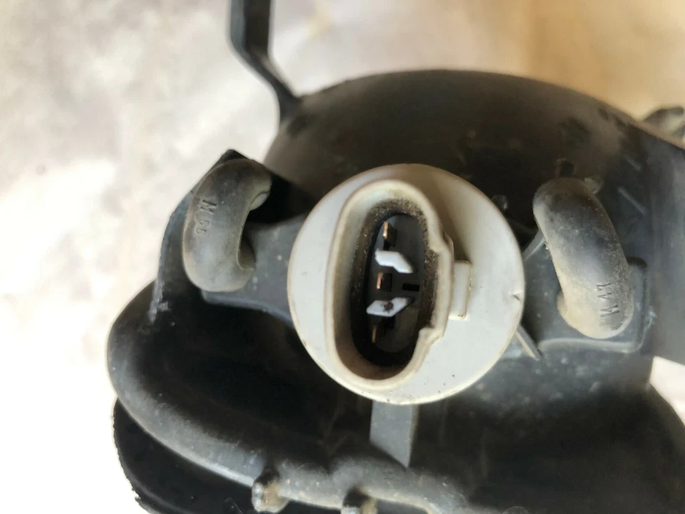 Luz intermitente Toyota Tercel 1991-1994 esquina lateral izquierda/estacionamiento OEM, 116-58229 Foto 3 de 4