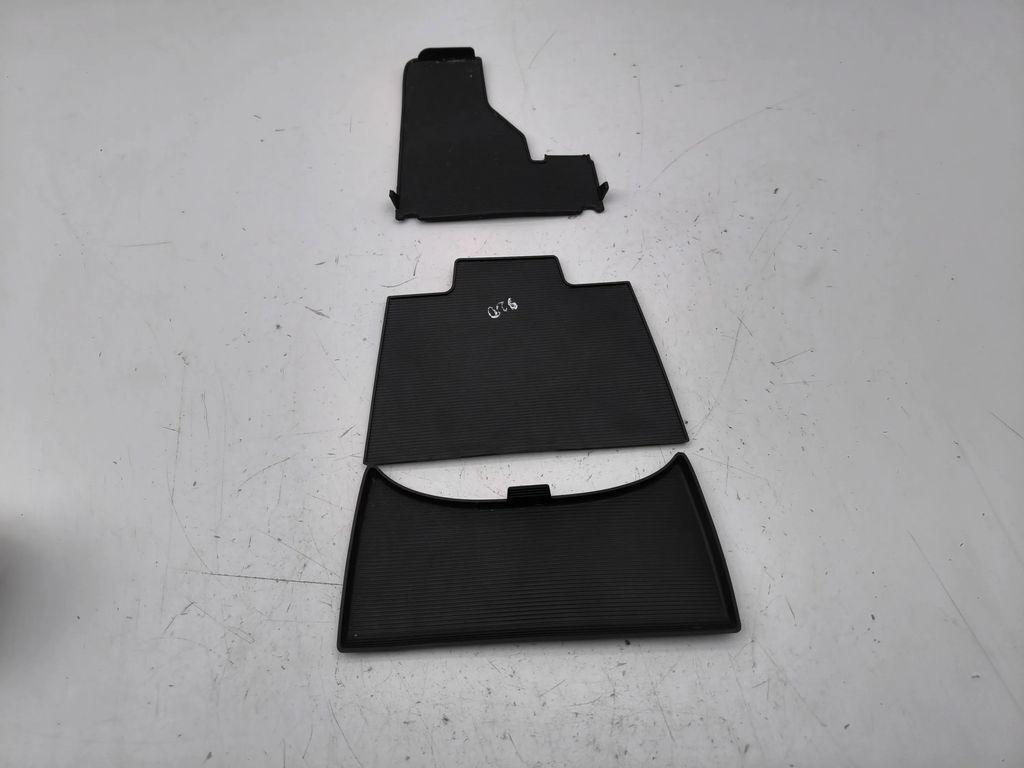 Ford Galaxy 2017 Dashboard Drawer Storage Box Pad