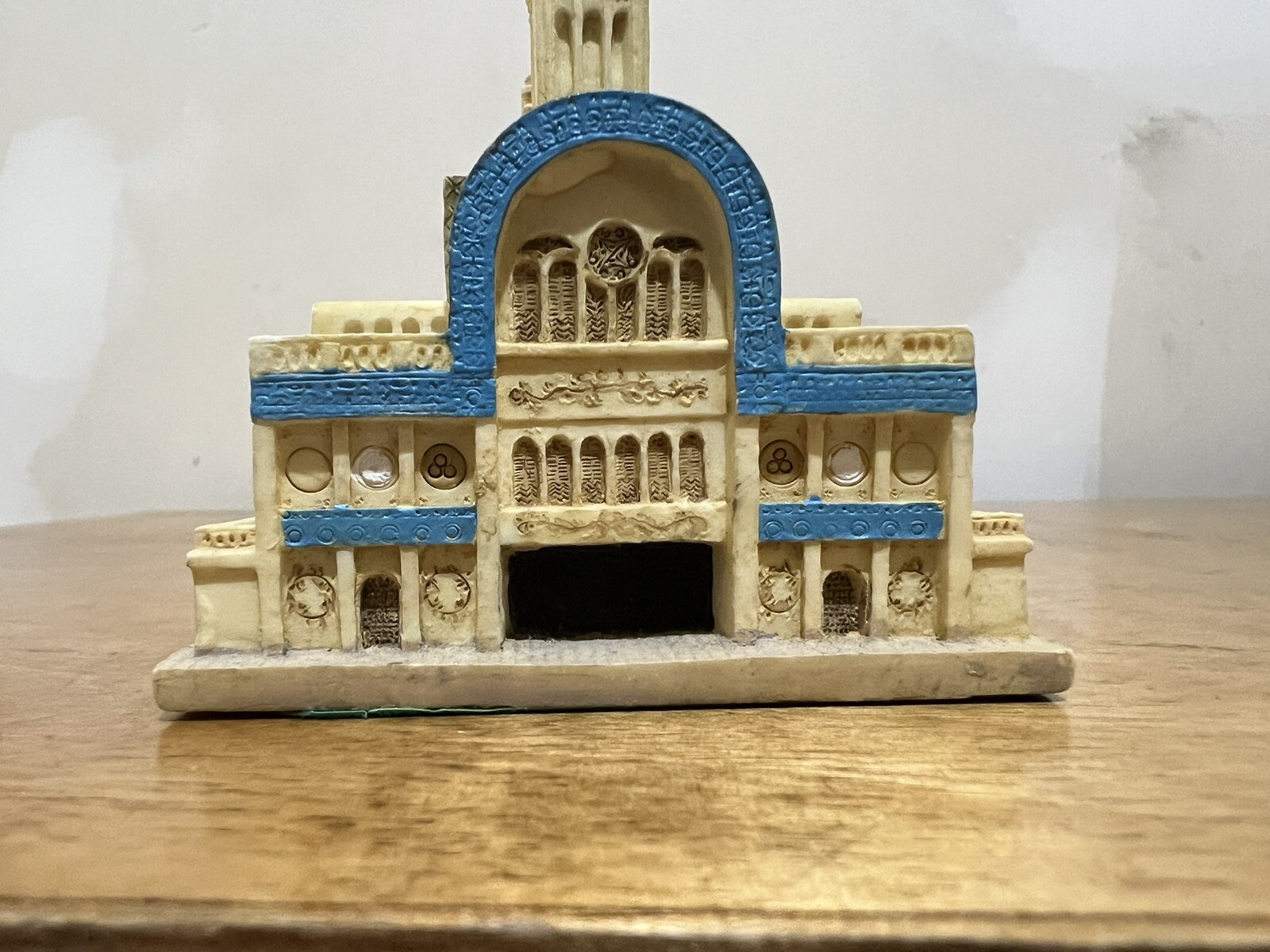 Picture 7 of 12