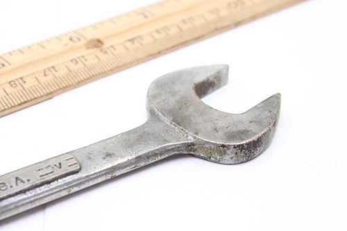 Craftsman =V= Series 19/32" x 11/16" SAE Chrome Double Open End Wrench USA - Picture 2 of 8