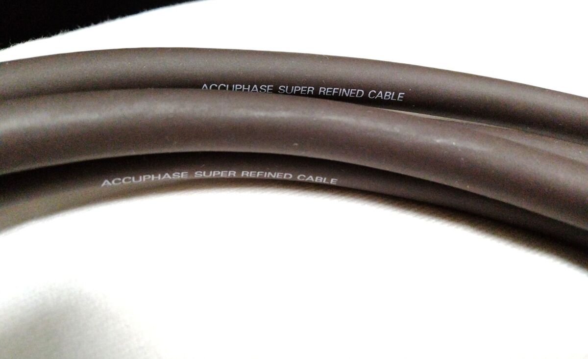 Accuphase ASL-10B RCA Cable Brand New Analog Interconnect Accuphase ASL-10B RCA Cable Brand New Analog Interconnect