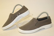 Arcopedico NEW Khaki Textile Slip On Sneakers Womens Size 8 8.5 39 Town J Shoes