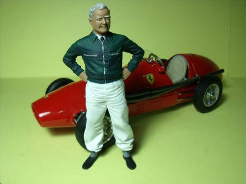 FIGURINE DEBOUT 1/18 Mike Hawthorn, pilote de course champion du monde Ferarr... EUR 30,00 - FR