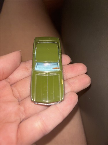 Vintage Playart Green Chevrolet Camaro SS Car - Classic Collectible White Base - Picture 6 of 13