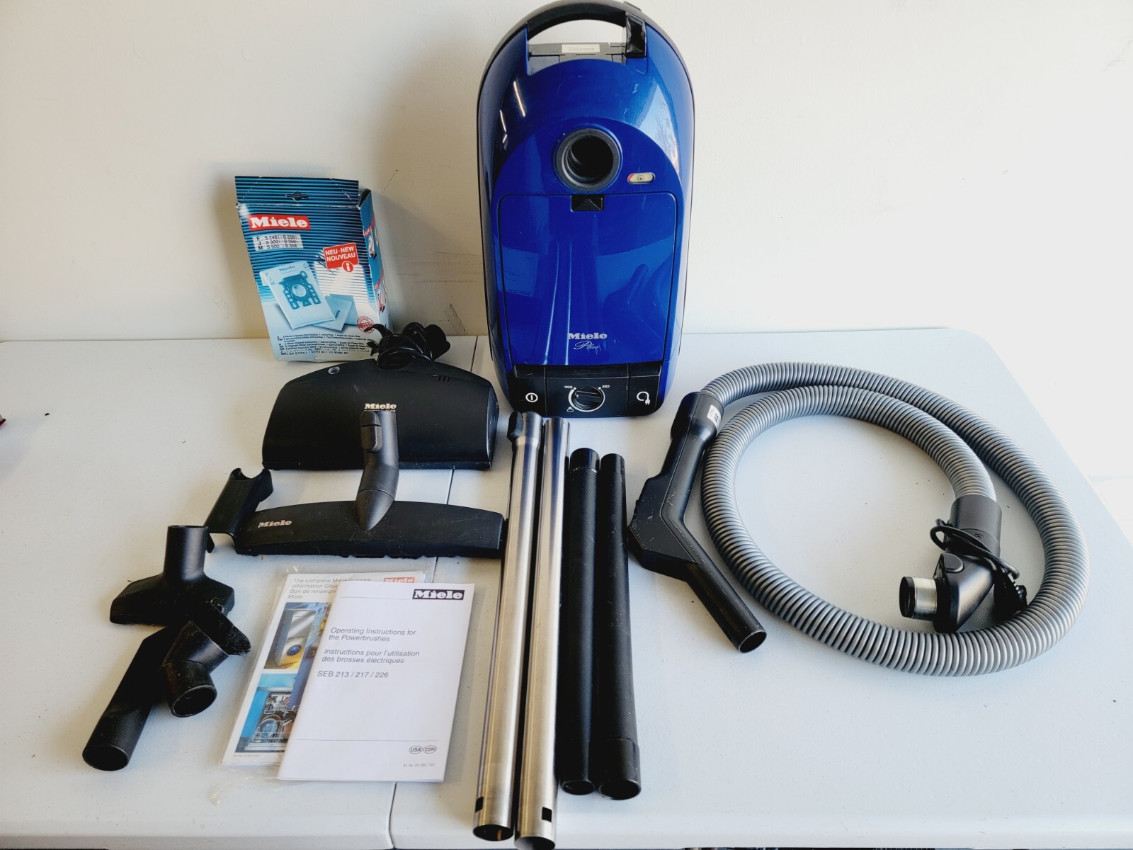 Miele Plus Canister Vacuum Cleaner S251i w/Electro Plus Powerhead Extra Bags eBay