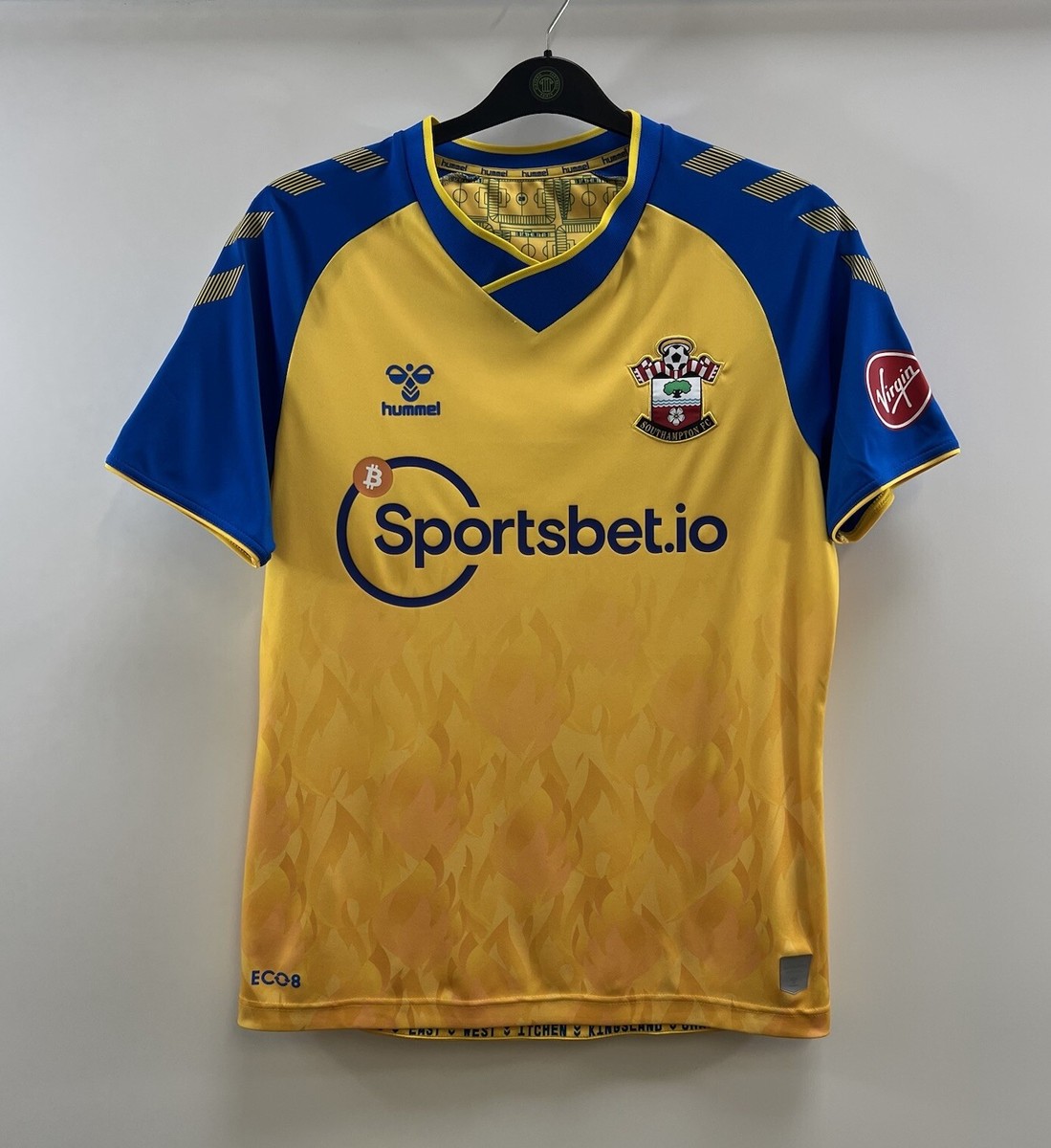 Southampton Away Football Shirt 2021/22 Adults Medium Hummel D389