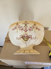 Crown Devon Fielding ‘Dora’ Porcelain Pedestal Bowl / Vase