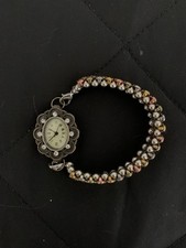 Vintage Ladies Quartz Watch Floral Dial Metal Band Pre-owned