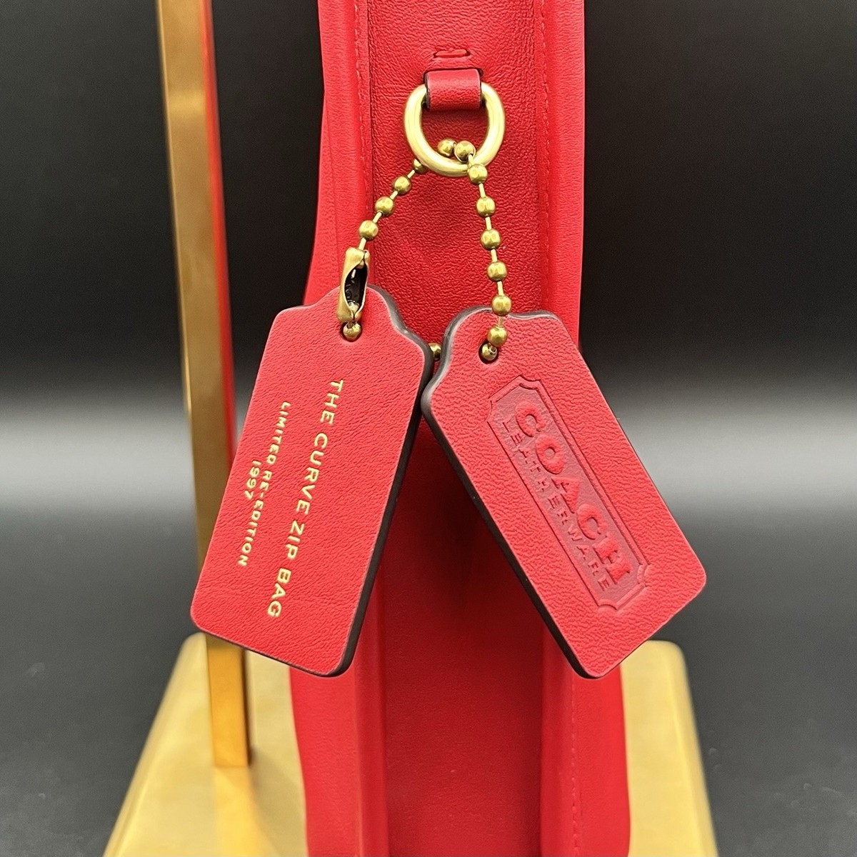 2024 Coach Red Curve Zip Bag Limited Re-edition 1997 CAF11