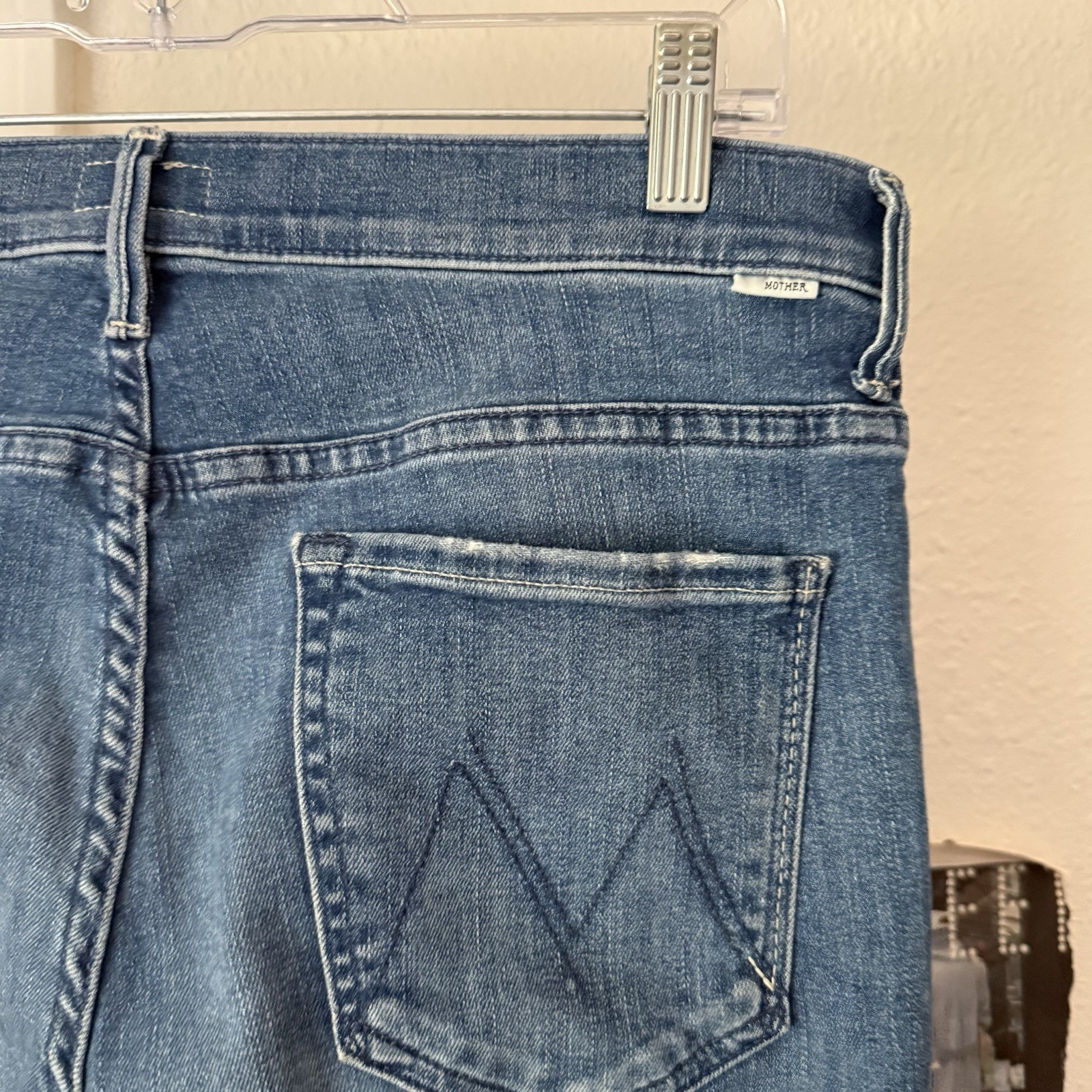 MOTHER blue insider crop step fray boot cut cropped raw fray hem jeans image 6
