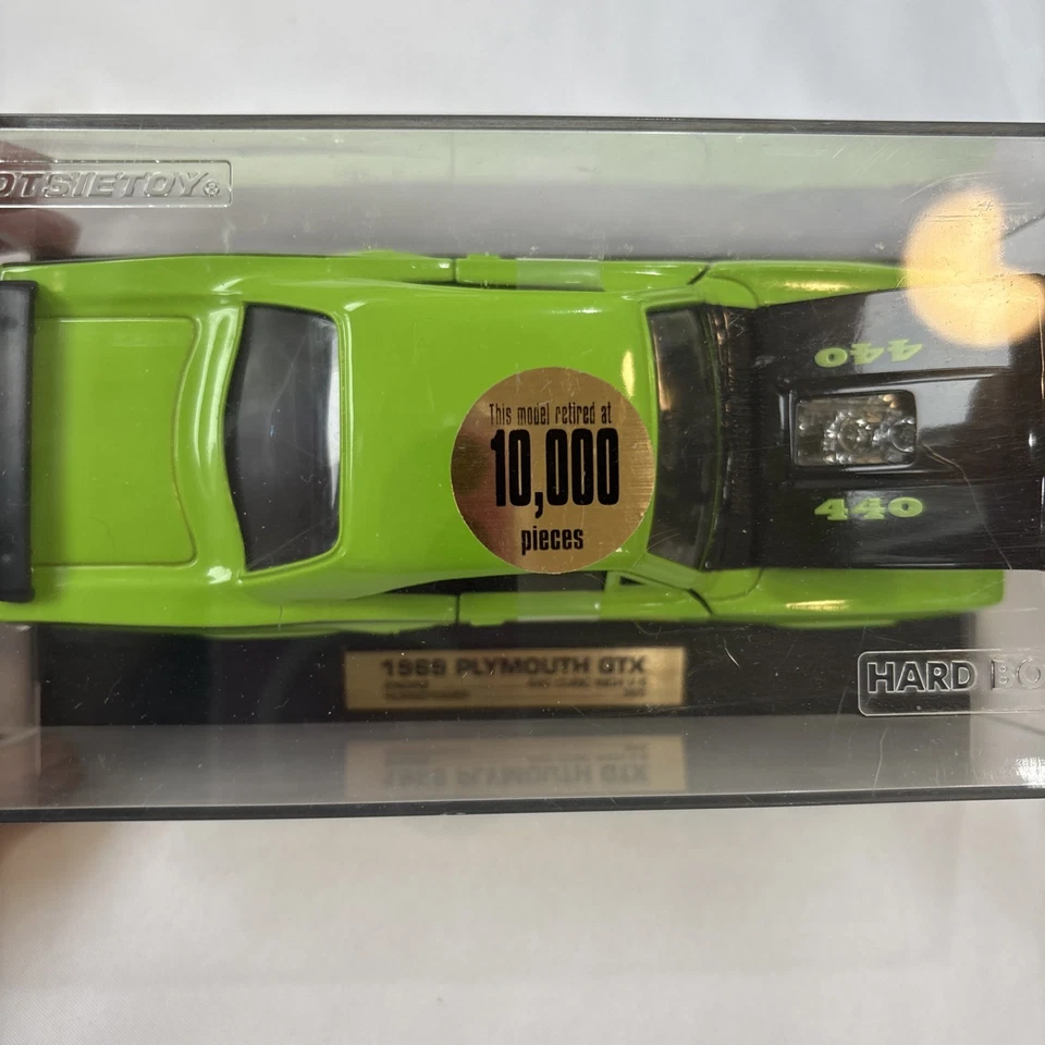 TootsieToy 1969 cuerpo duro Plymouth GTX 1:32 con estuche de plástico fundido a presión Foto 4 de 4