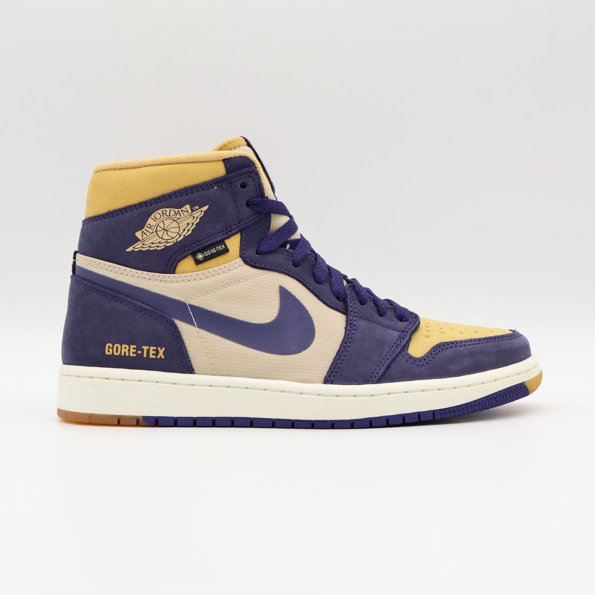 靴 NIKE AIR JORDAN1 GORE-TEX LightCurry DB2889-501 Nike Air Jordan 1 Element GORE-TEX Sky J Purple