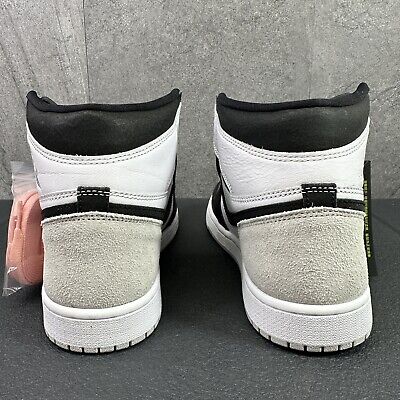 Air Jordan 1 Retro High OG Bleached Coral Size 9 Mens White Black